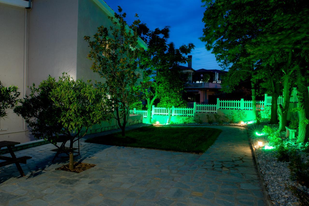 Palio Grey Apartments Paleo Tsifliki Exterior photo