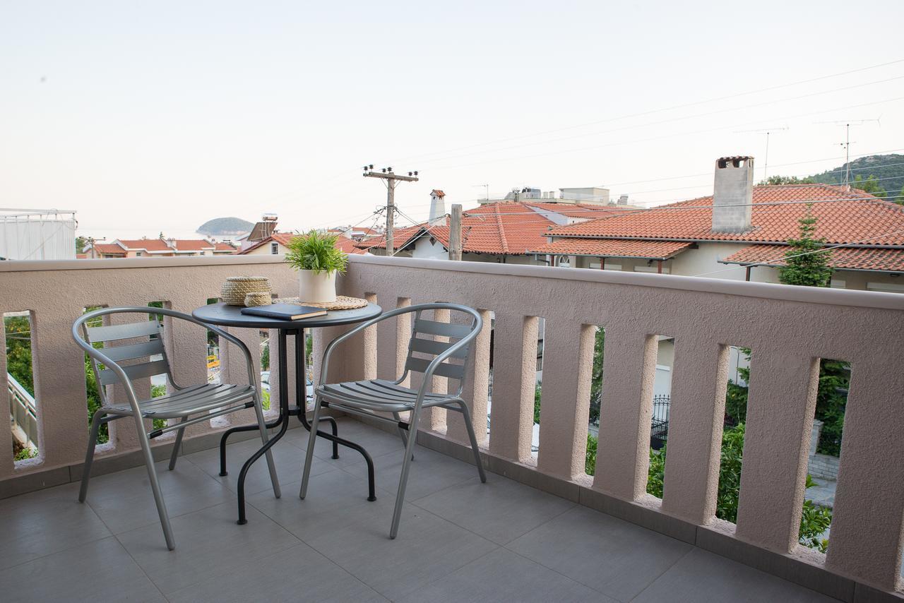 Palio Grey Apartments Paleo Tsifliki Exterior photo